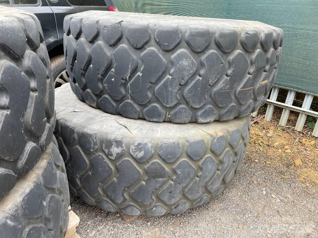 JCB 714 Knik dumptrucks
