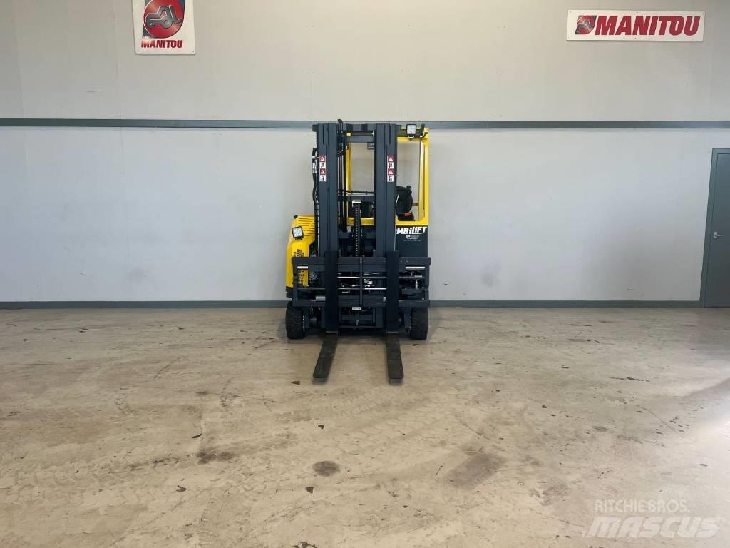 Combilift CB 3000 Diesel heftrucks