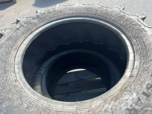 Alliance 440/65R24 Banden, wielen en velgen