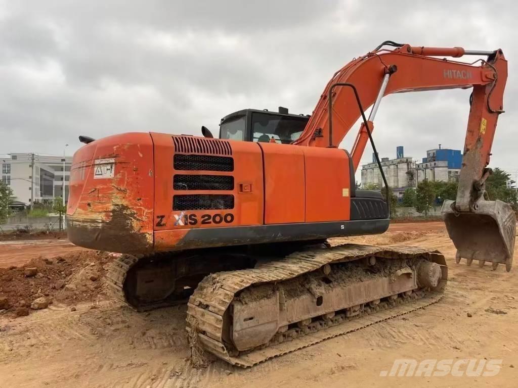 Hitachi ZX 200 Rupsgraafmachines