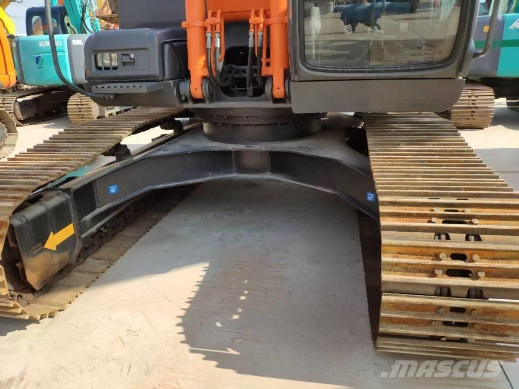 Hitachi Zaxis 210 Rupsgraafmachines
