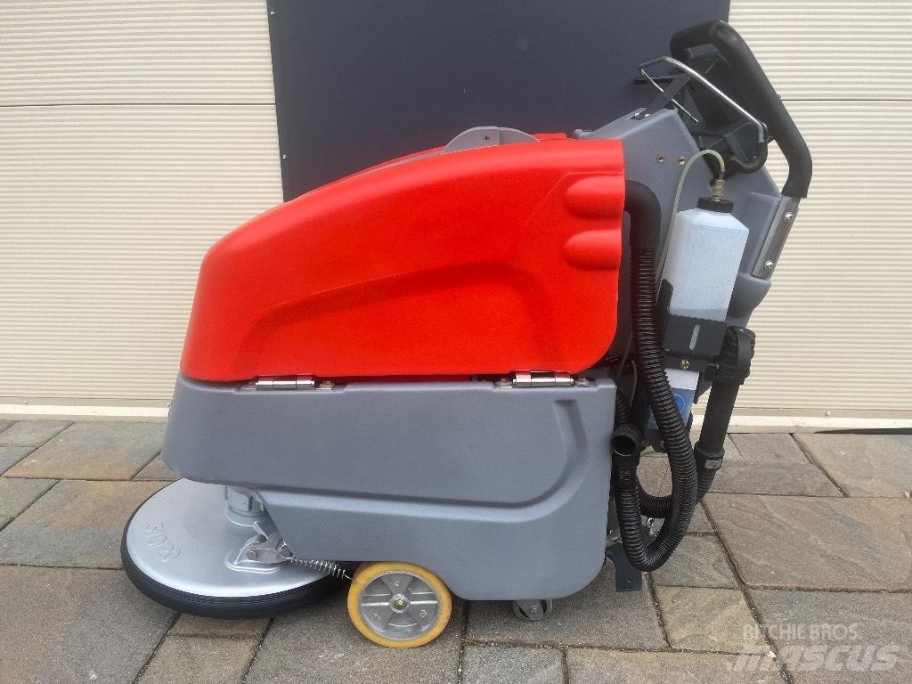 Hako B45 CL Schrobzuigmachines