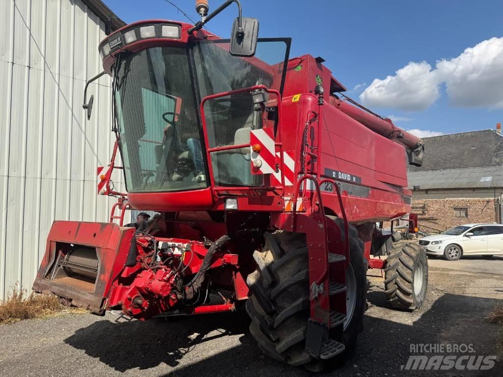 Case IH 2366 E Maaidorsmachines