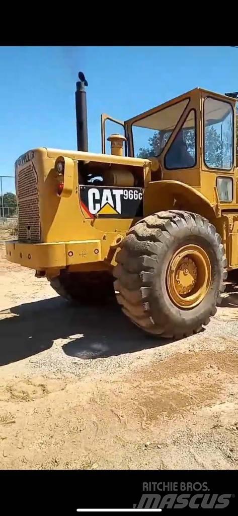 CAT 966C Wielladers