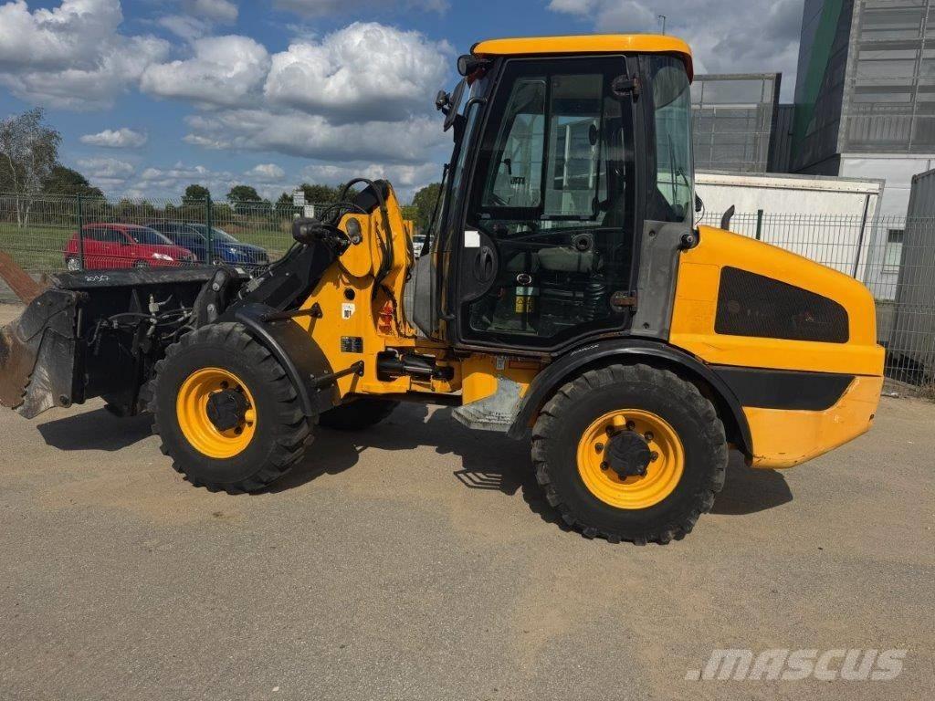 JCB 406 T4 Wielladers