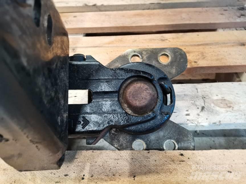 Steyr CVT fender Banden, wielen en velgen
