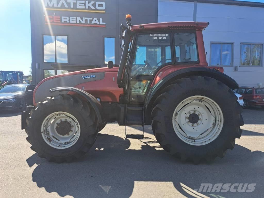 Valtra T 170 Tractoren