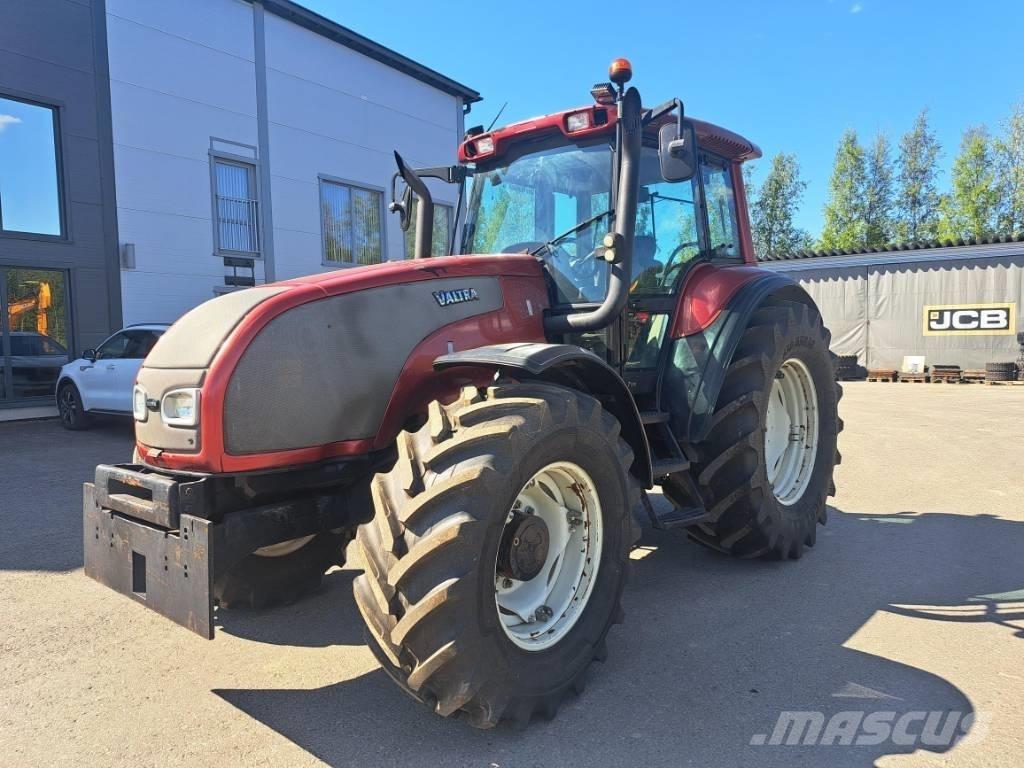 Valtra T 170 Tractoren