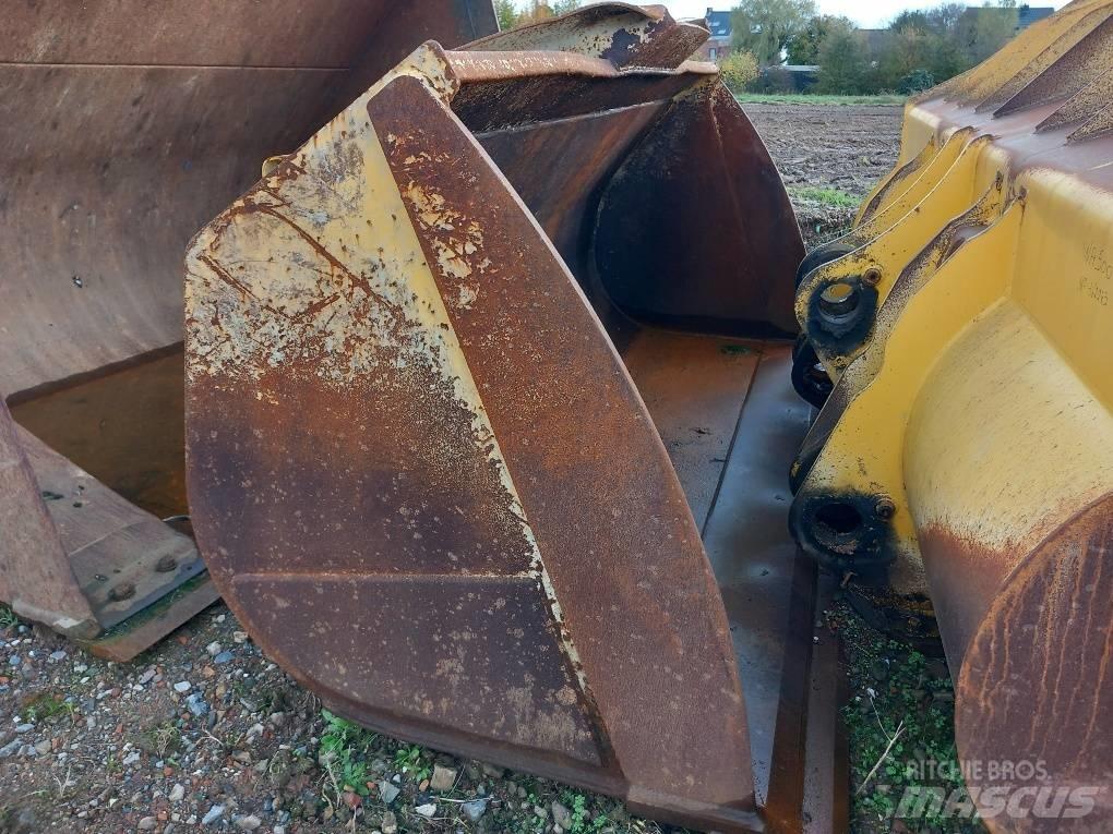 Komatsu WA480-8 Bakken