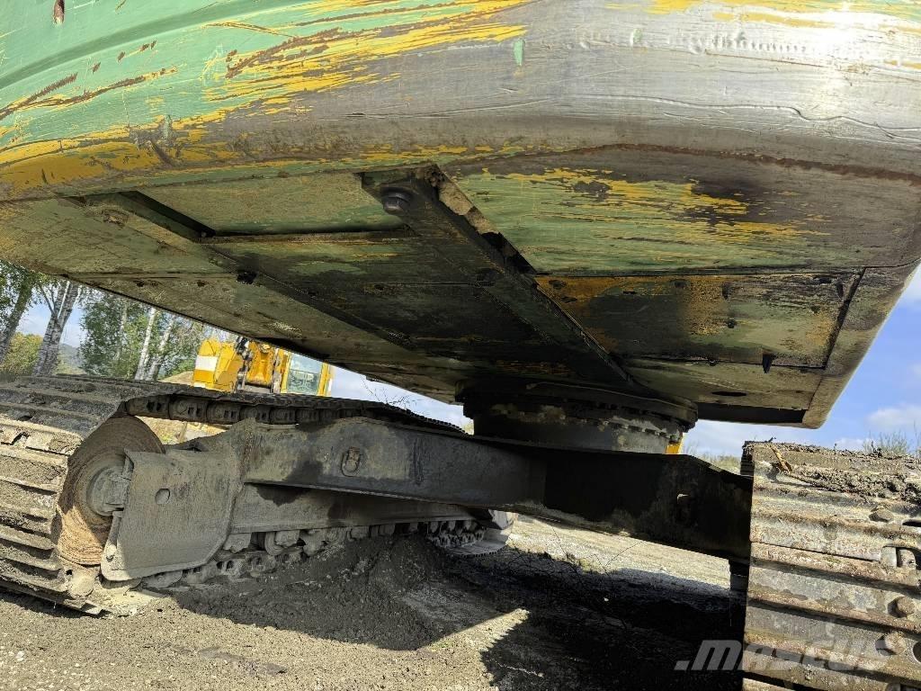 Komatsu PC 240 NLC-8 Rupsgraafmachines
