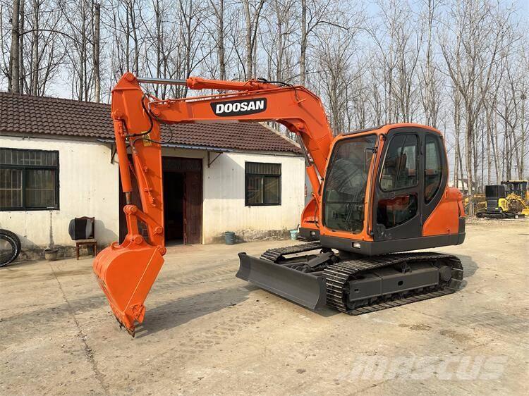 Doosan DX75 Rupsgraafmachines