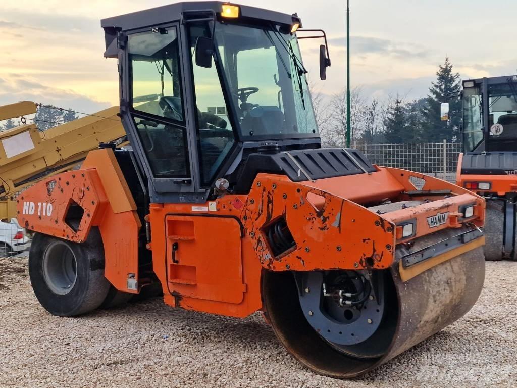 Hamm HD 110 K Bandenwalsen
