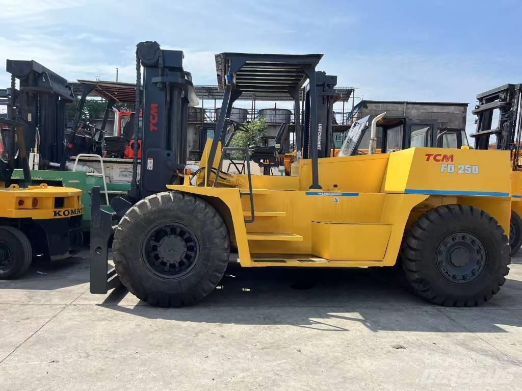 TCM FD 25 Diesel heftrucks