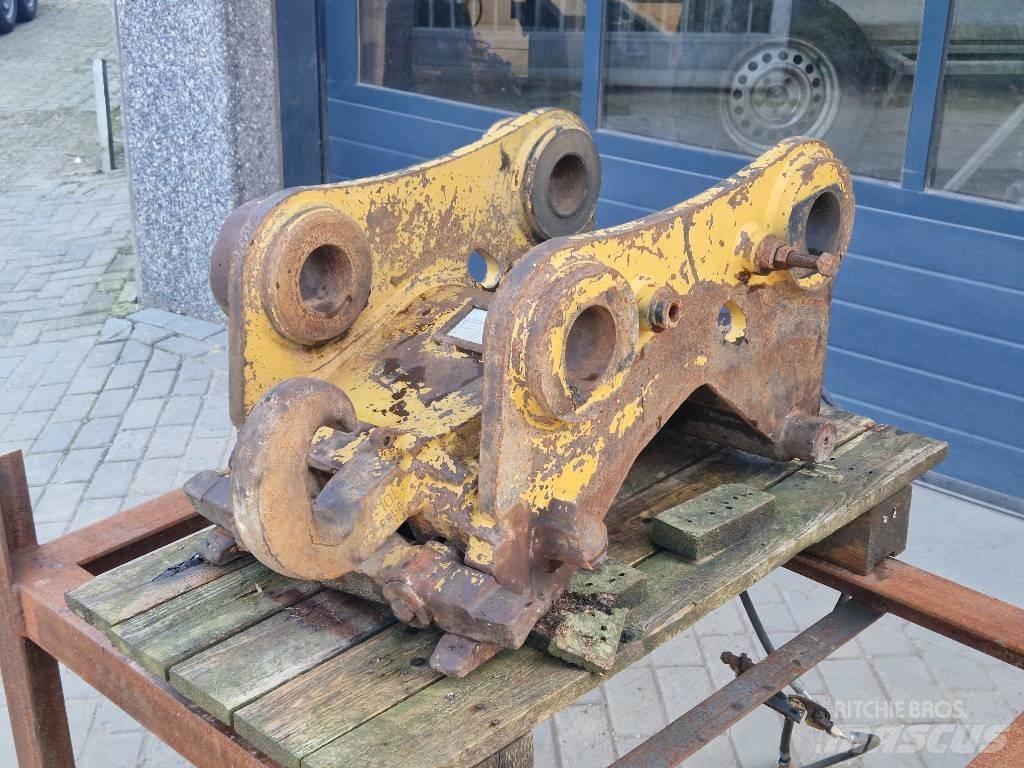 CAT CW40S  - 320D Snelkoppelingen