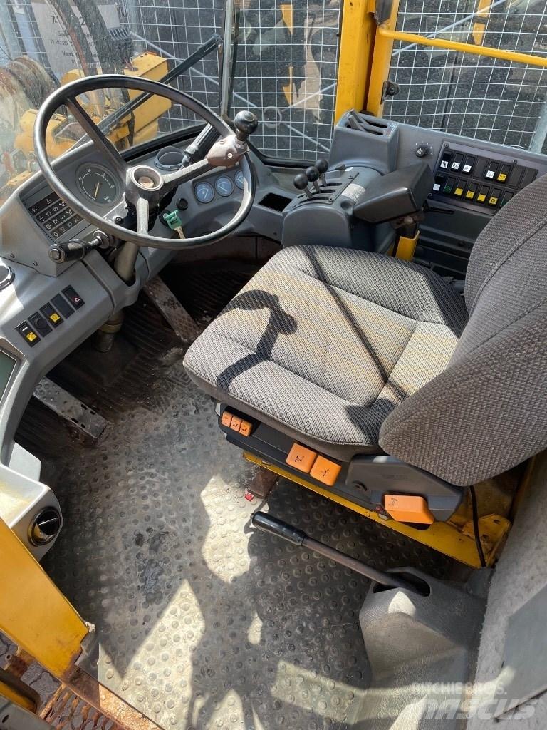 Volvo L120B Wielladers