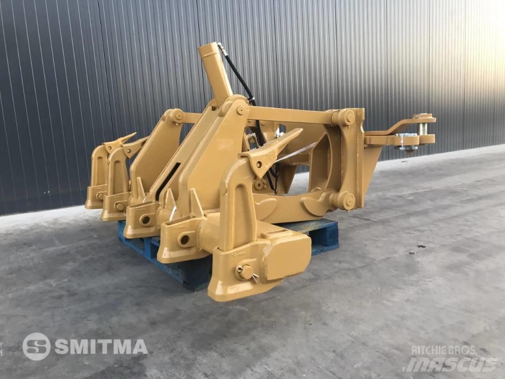 CAT 120M Wegopbrekers