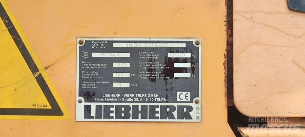 Liebherr PR 744 L Rupsdozers