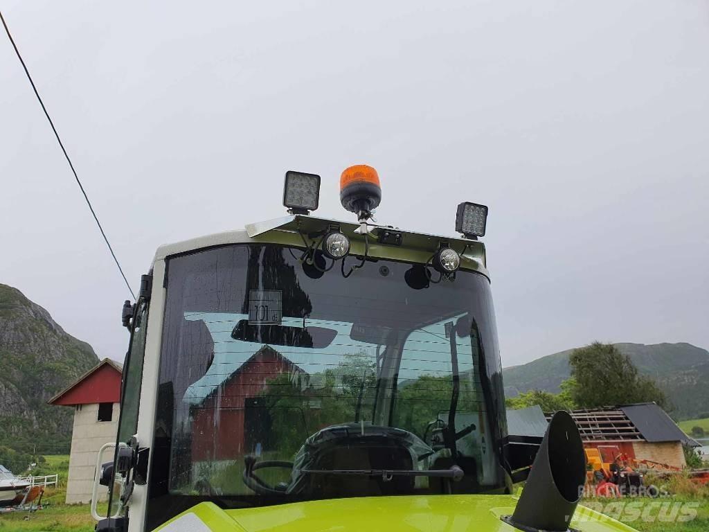 CLAAS TORION 530 Voorladers en gravers