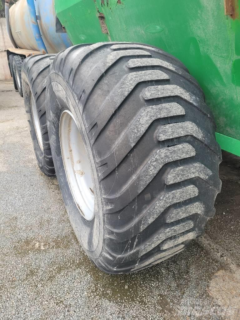 Palmu 14m3 Drijfmesttanks