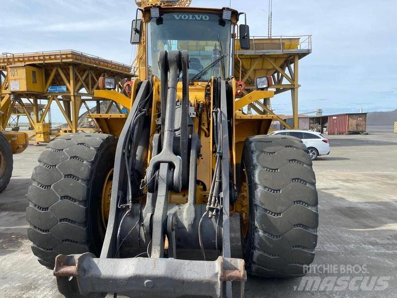 Volvo L 120 E.Ref.10 Wielladers