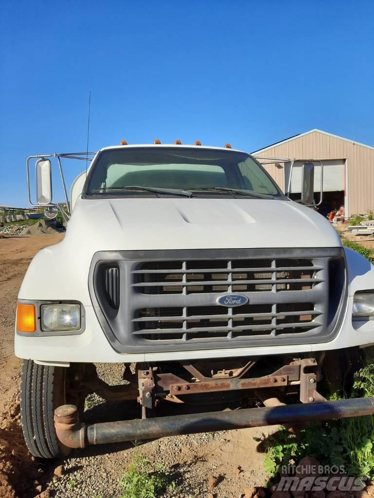 Ford F 750 Water tankwagens