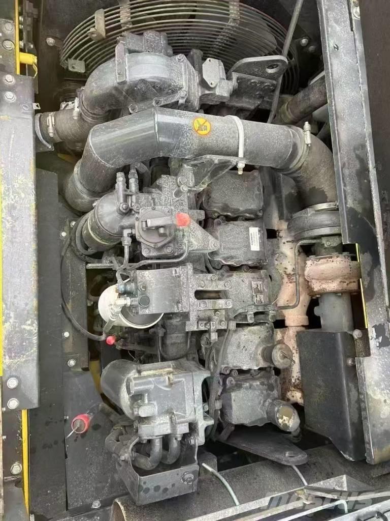Komatsu 400-8 Rupsgraafmachines
