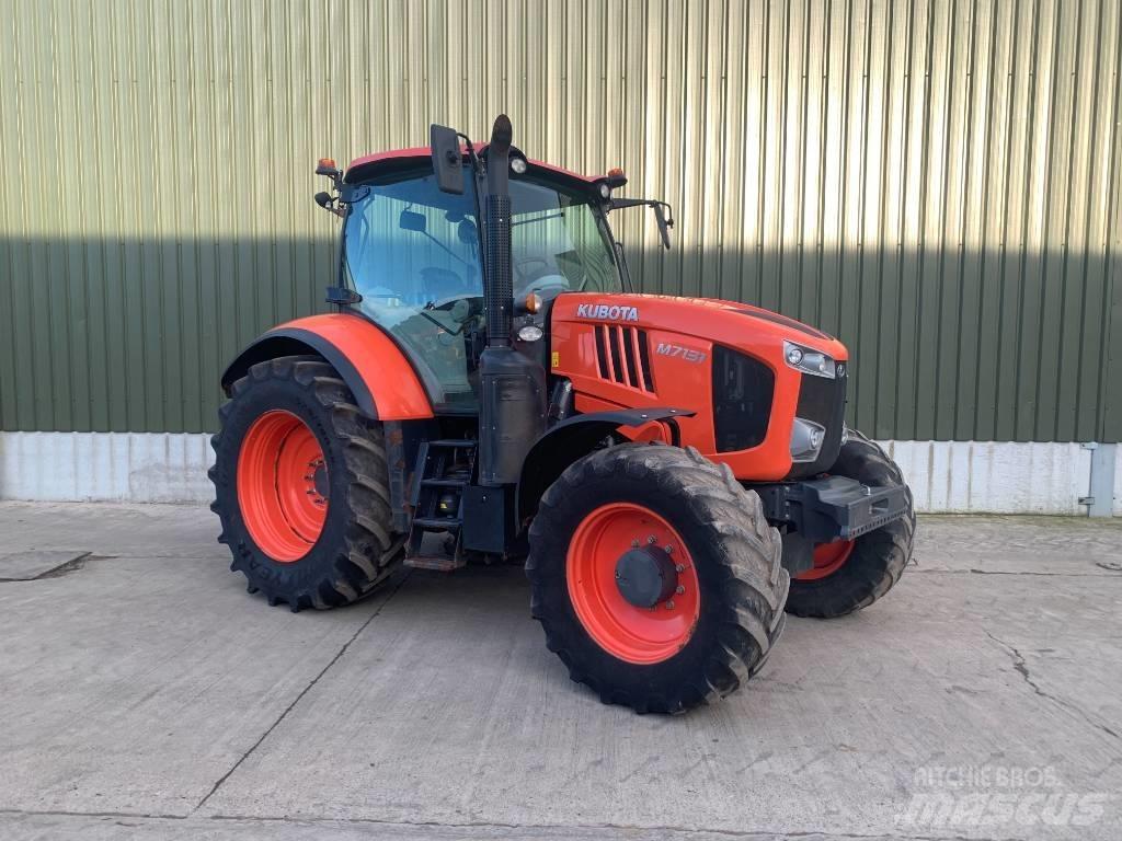 Kubota M 7131 Tractoren