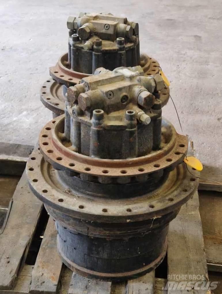 Hitachi ZX 300 Rupsbanden, kettingen en onderstel