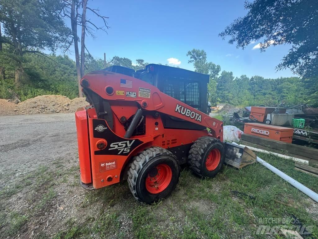 Kubota SSV 75 Schrankladers