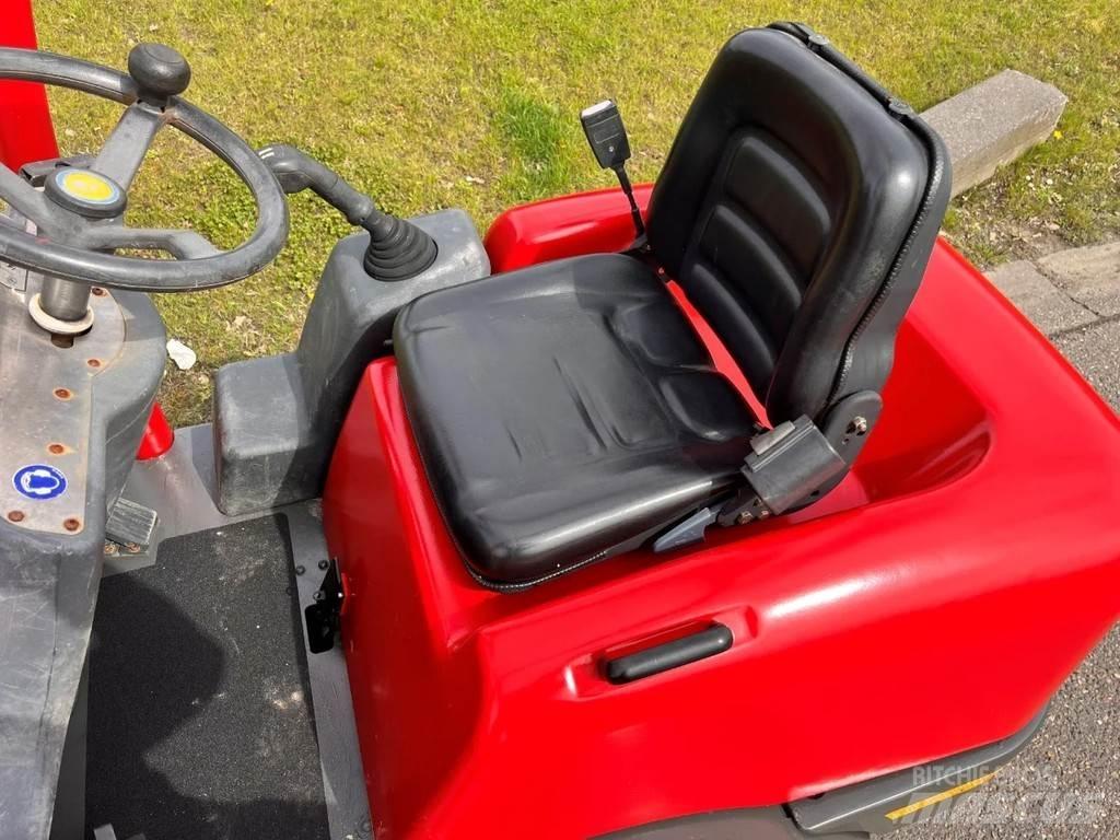 Ausa D150AHG Knik dumptrucks