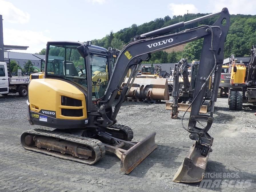 Volvo EC 35 D Minigraafmachines < 7t