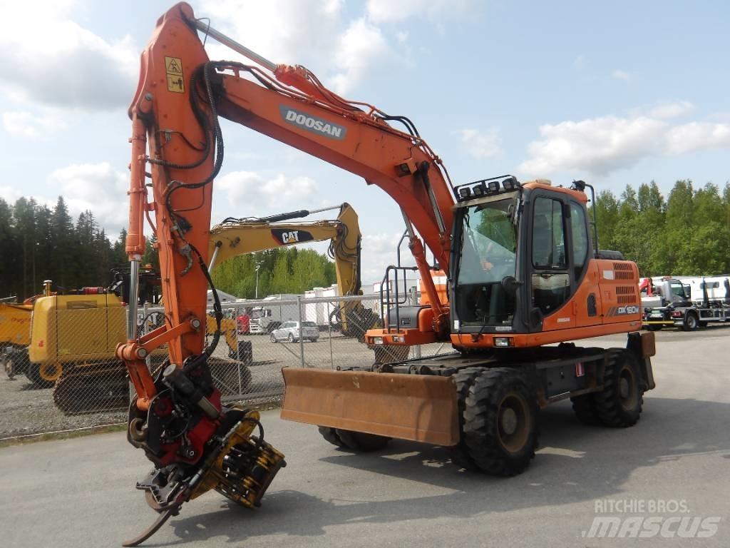 Doosan DX 160 W Wielgraafmachines