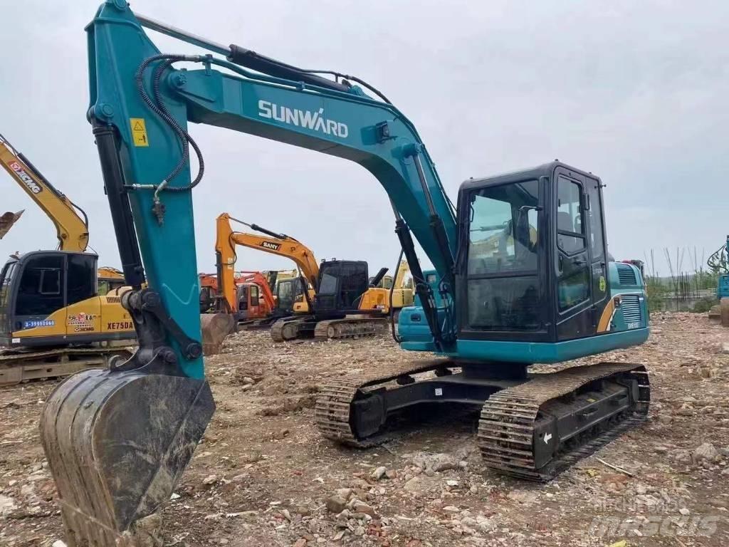 Sunward SWE100 Rupsgraafmachines
