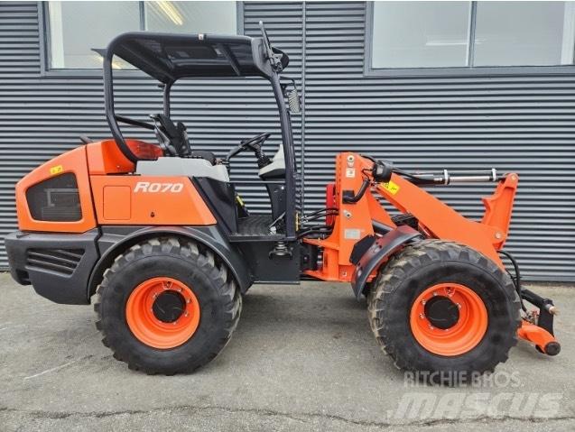 Kubota R 070 Wielladers
