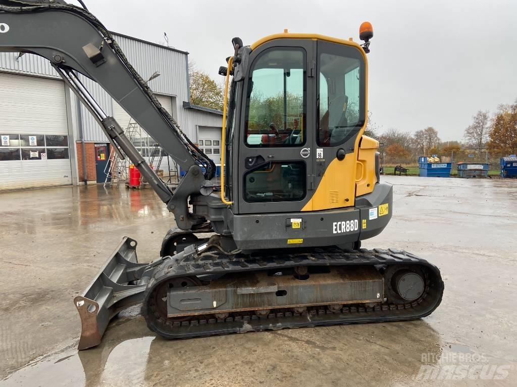 Volvo ECR 88 D / Eslöv Midigraafmachines 7t - 12t