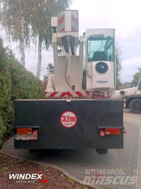 Wumag WT 320 Auto hoogwerkers