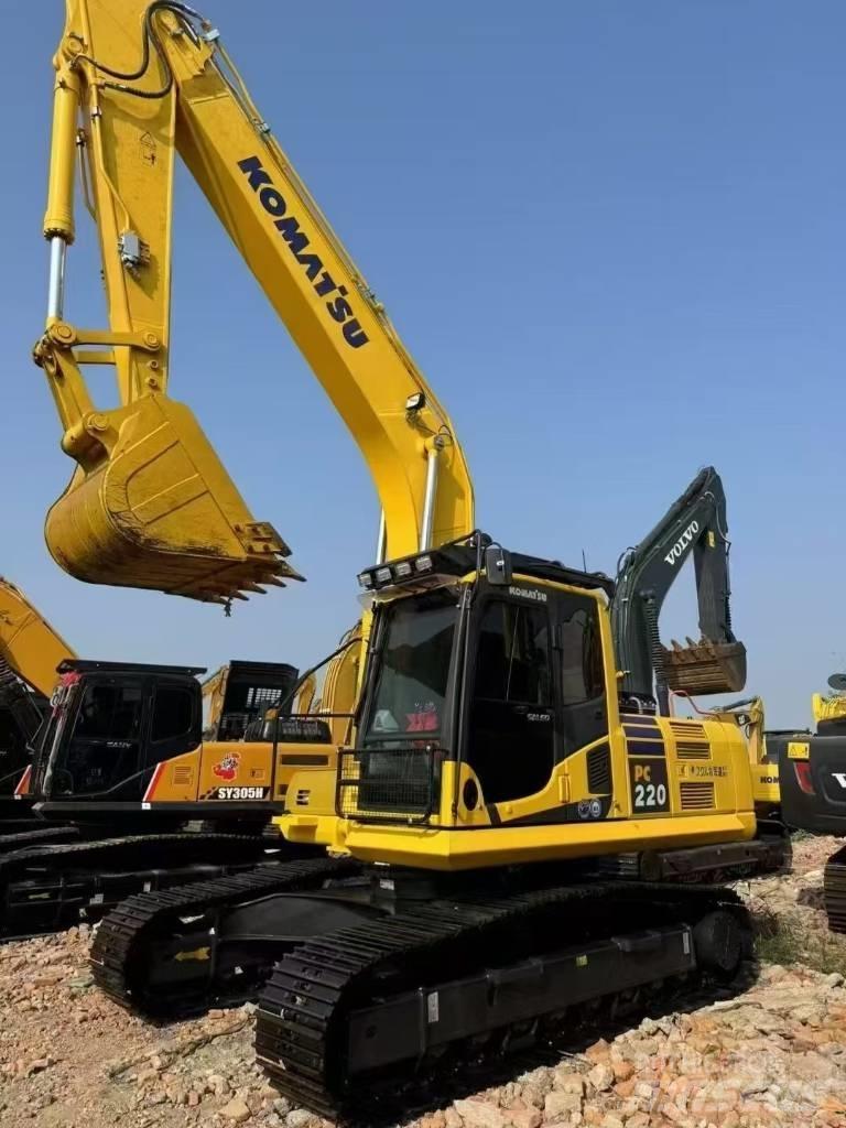 Komatsu PC 220 Rupsgraafmachines