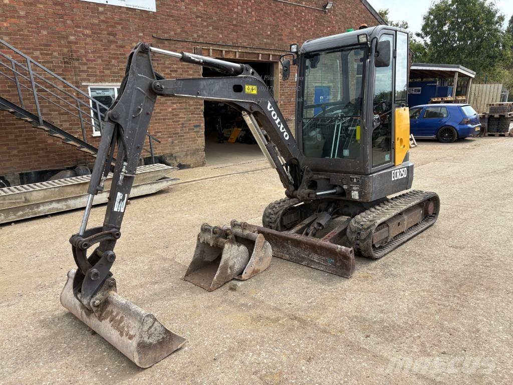 Volvo ECR 25 D Minigraafmachines < 7t