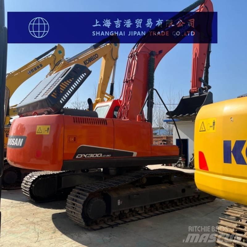 Doosan DX 300 Rupsgraafmachines