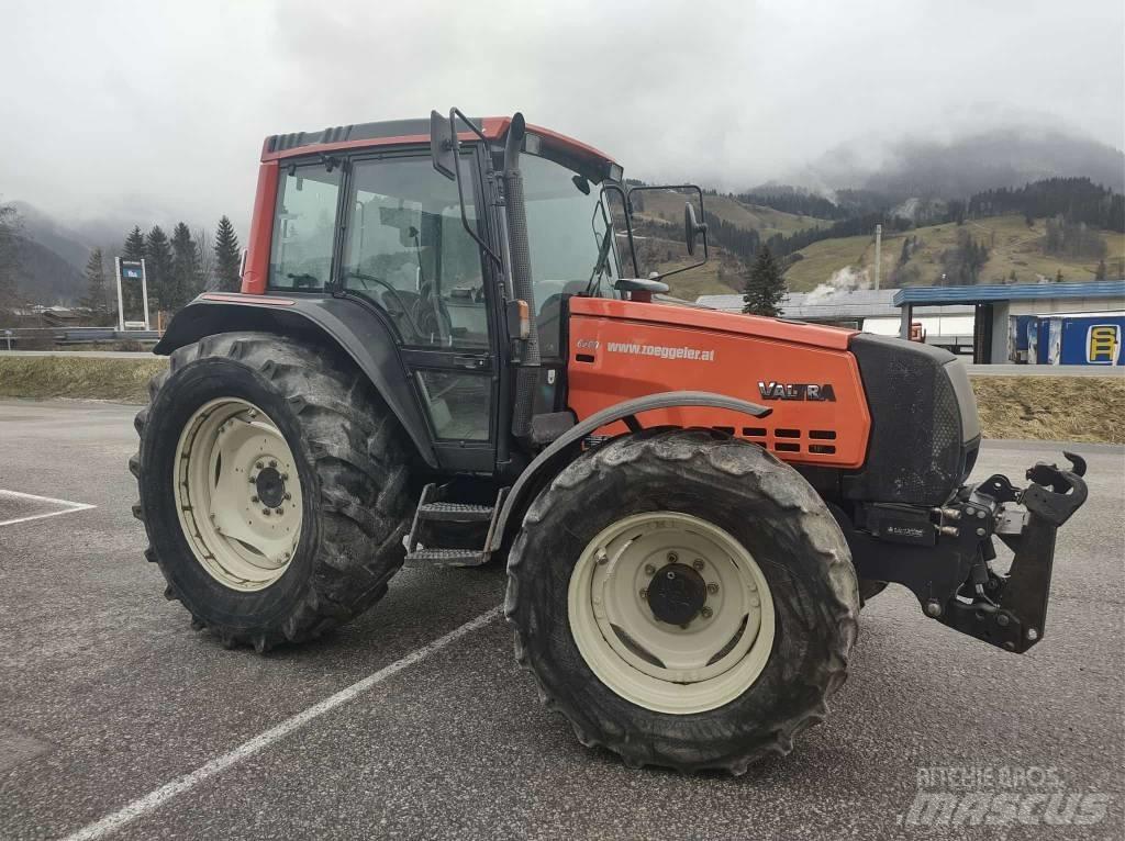 Valtra Valmet 6200 Tractoren