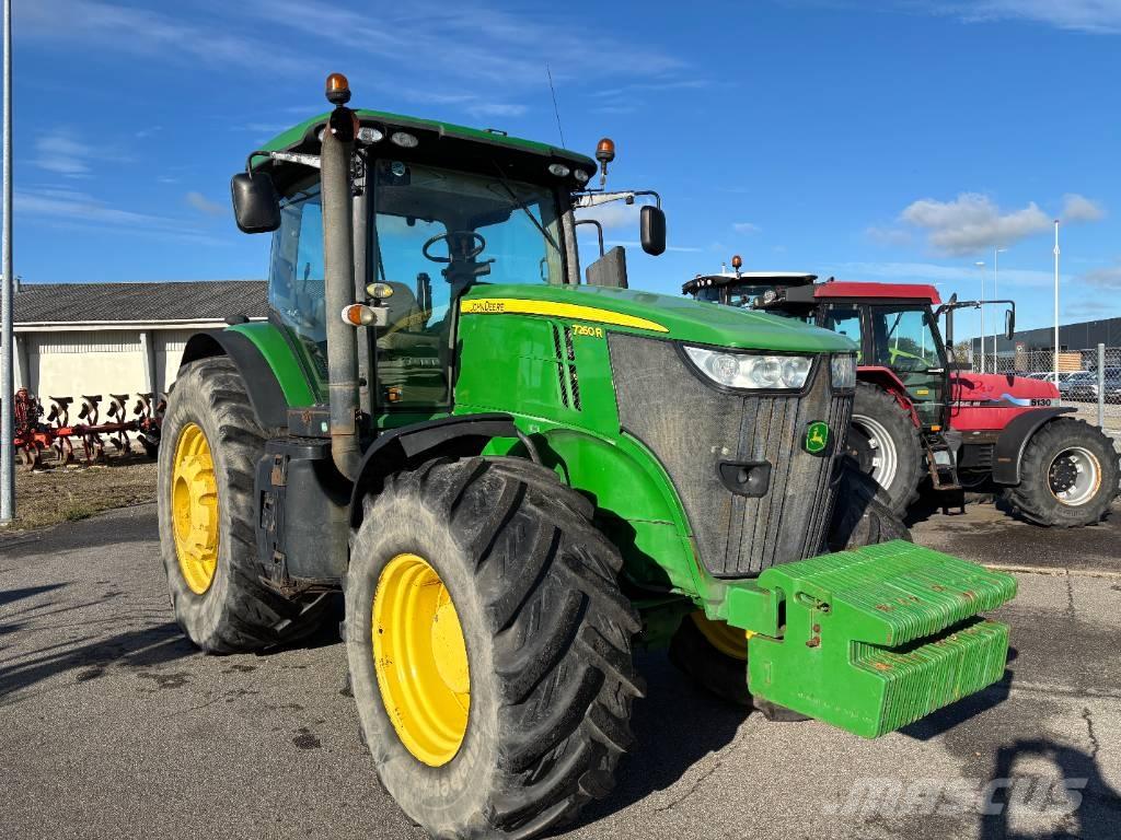 John Deere 7260 R Tractoren