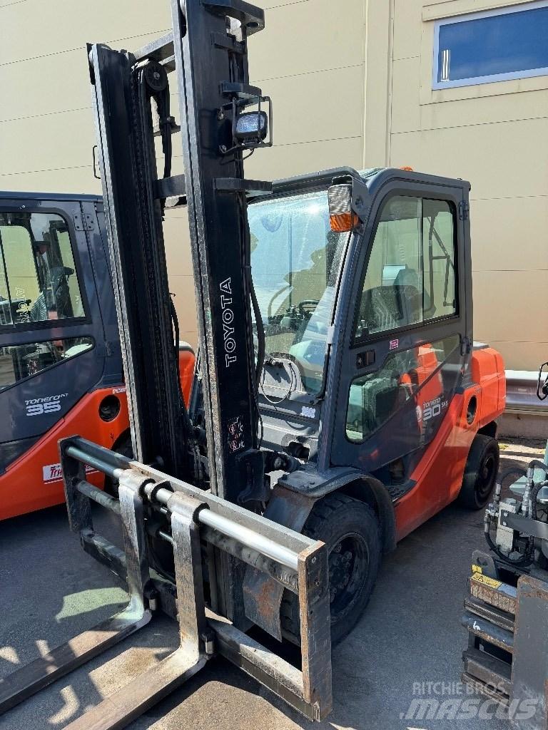 Toyota 02-8FDF30 Diesel heftrucks