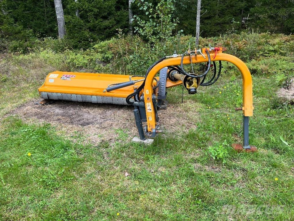 Ferri ZTE2300 Klepelmaaiers