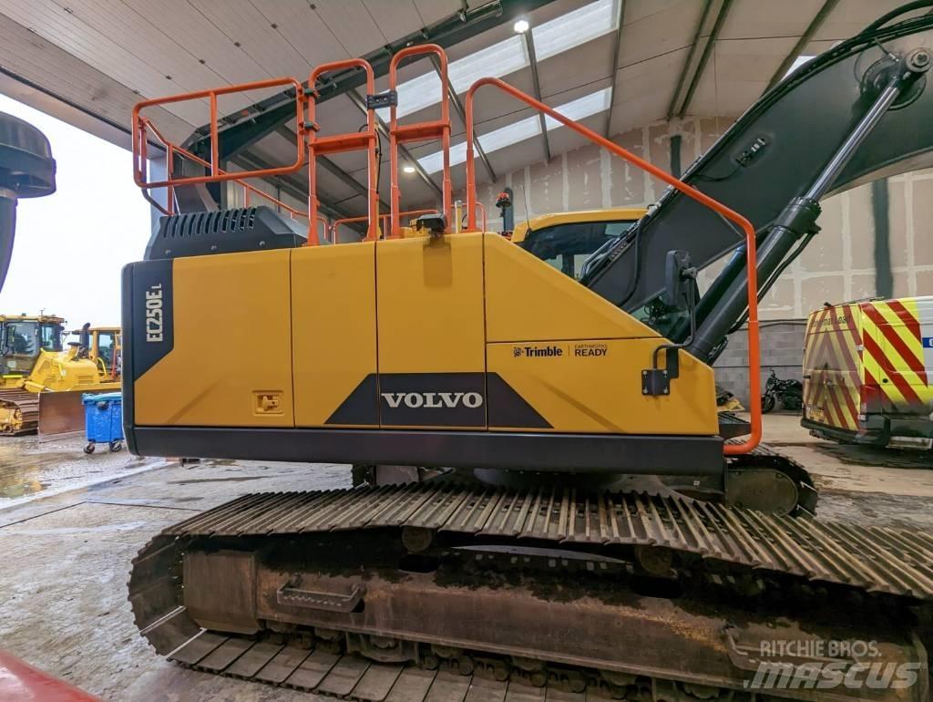 Volvo EC250EL Rupsgraafmachines