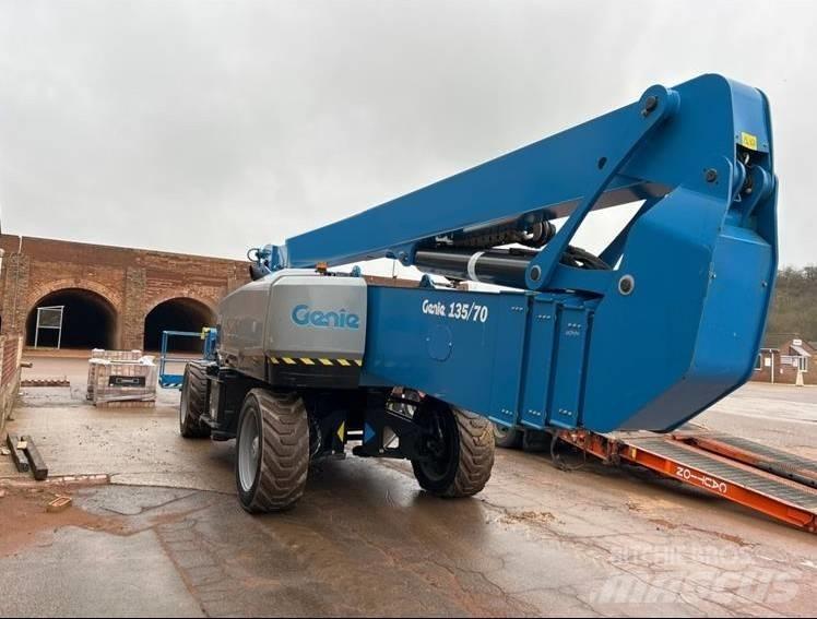 Genie ZX 135/70 Knikarmhoogwerkers
