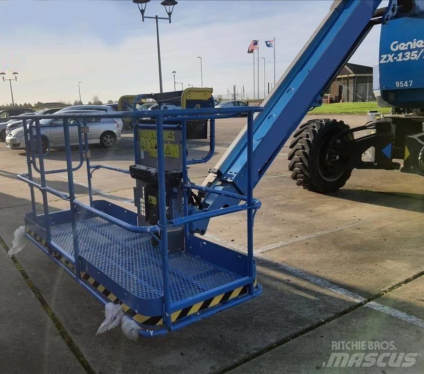 Genie ZX 135/70 Knikarmhoogwerkers