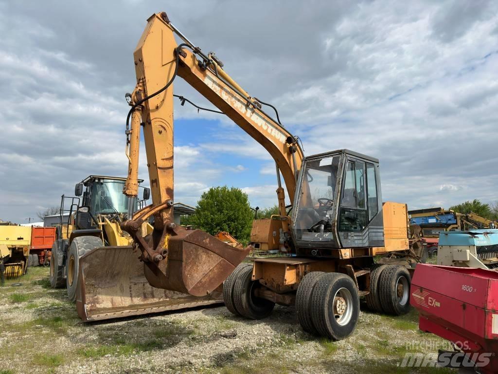 CASE 588-P Wielgraafmachines