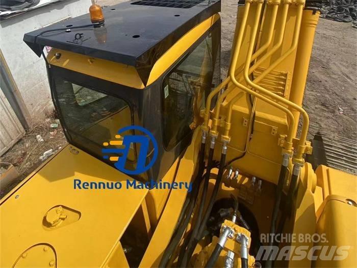 Komatsu 350-8 Rupsgraafmachines
