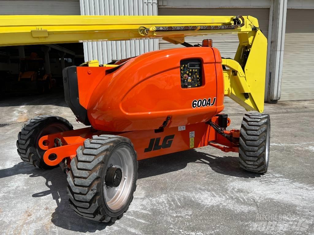 JLG 600 AJ Knikarmhoogwerkers