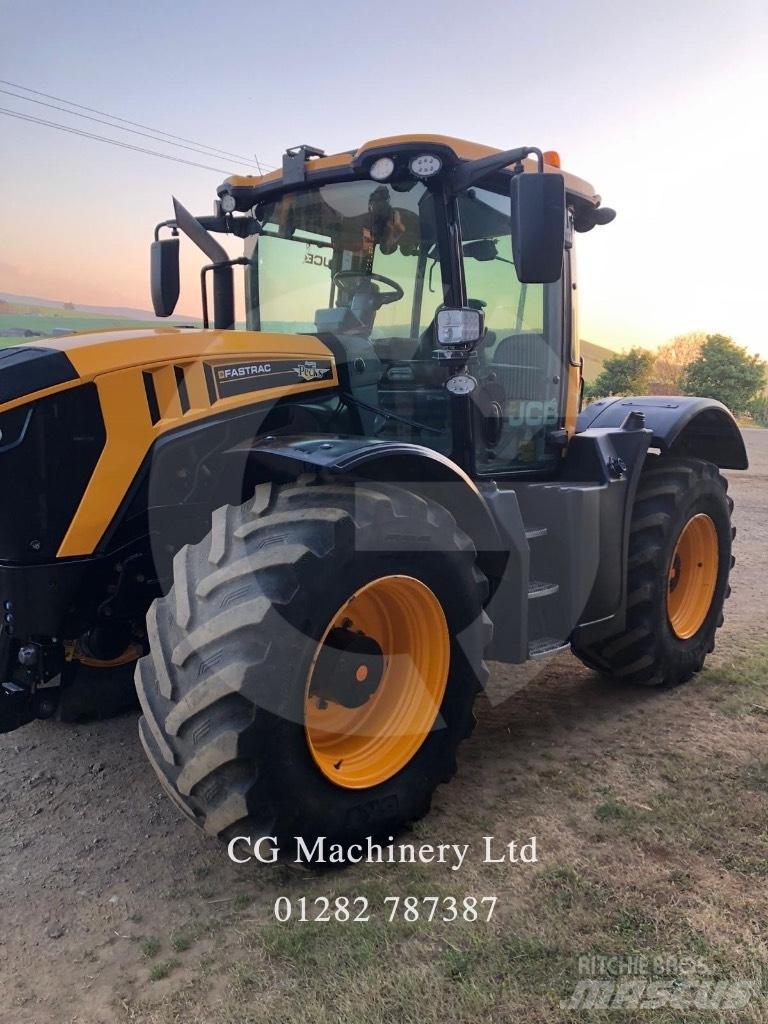 JCB Fastrac 4220 Tractoren